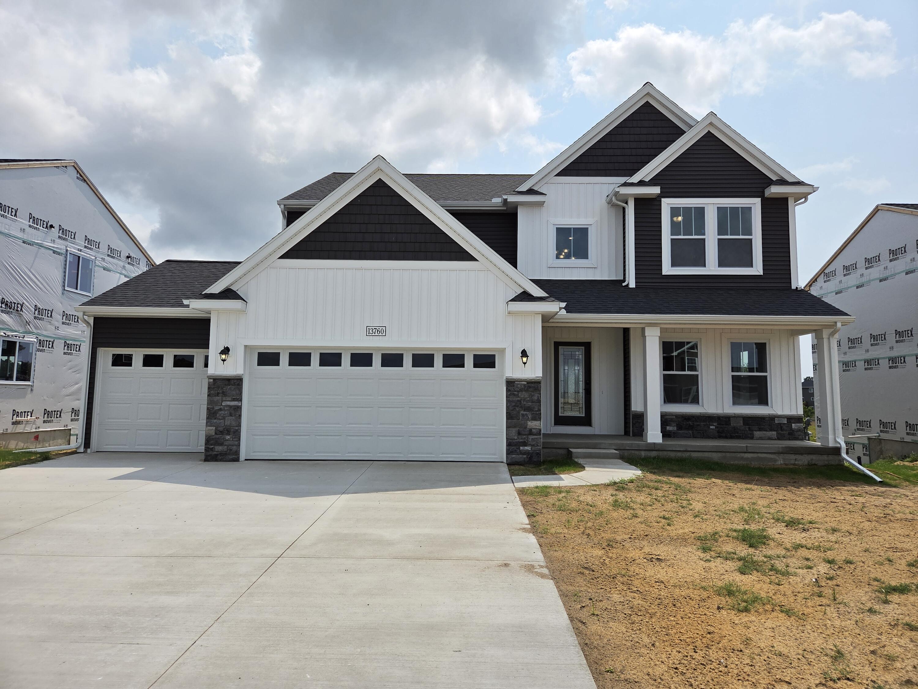 13760 Oasis Avenue Holland MI 49424
