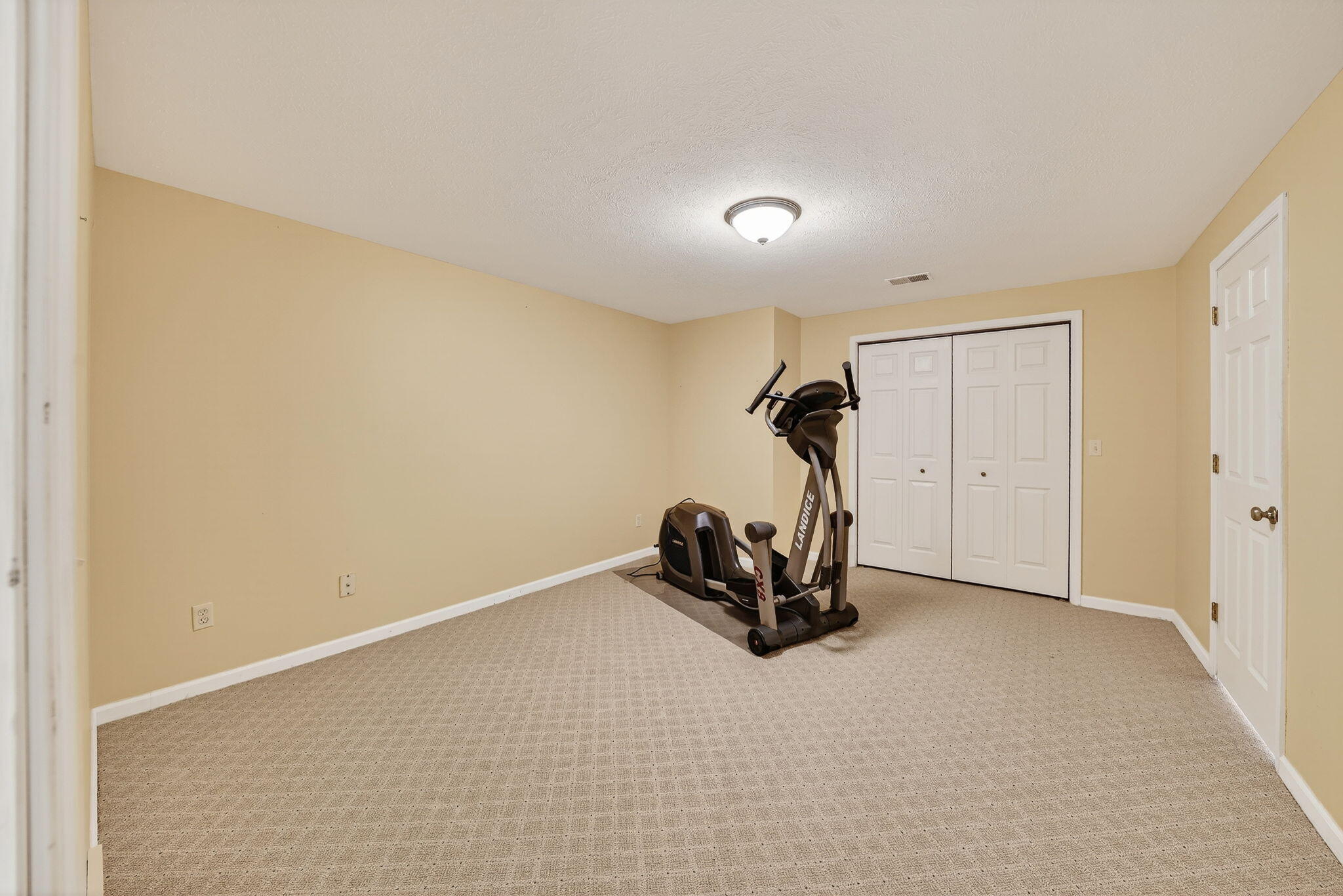 1900 Emerald Forest Lane Niles MI 49120