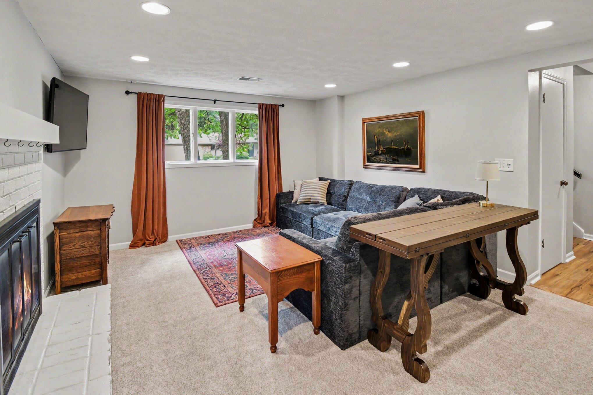 2121 Timberview Drive NE Grand Rapids MI 49525