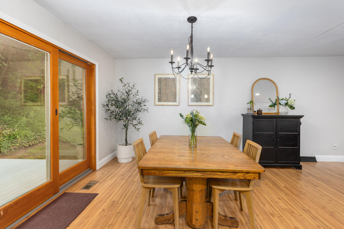 2121 Timberview Drive NE Grand Rapids MI 49525
