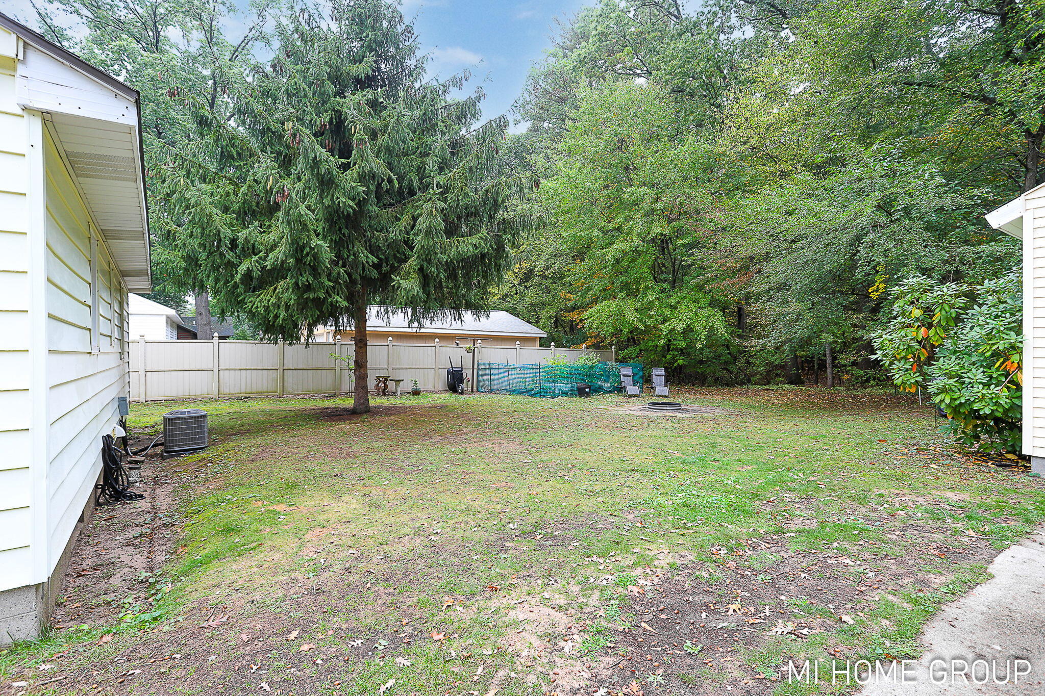 14664 154th Avenue Grand Haven MI 49417