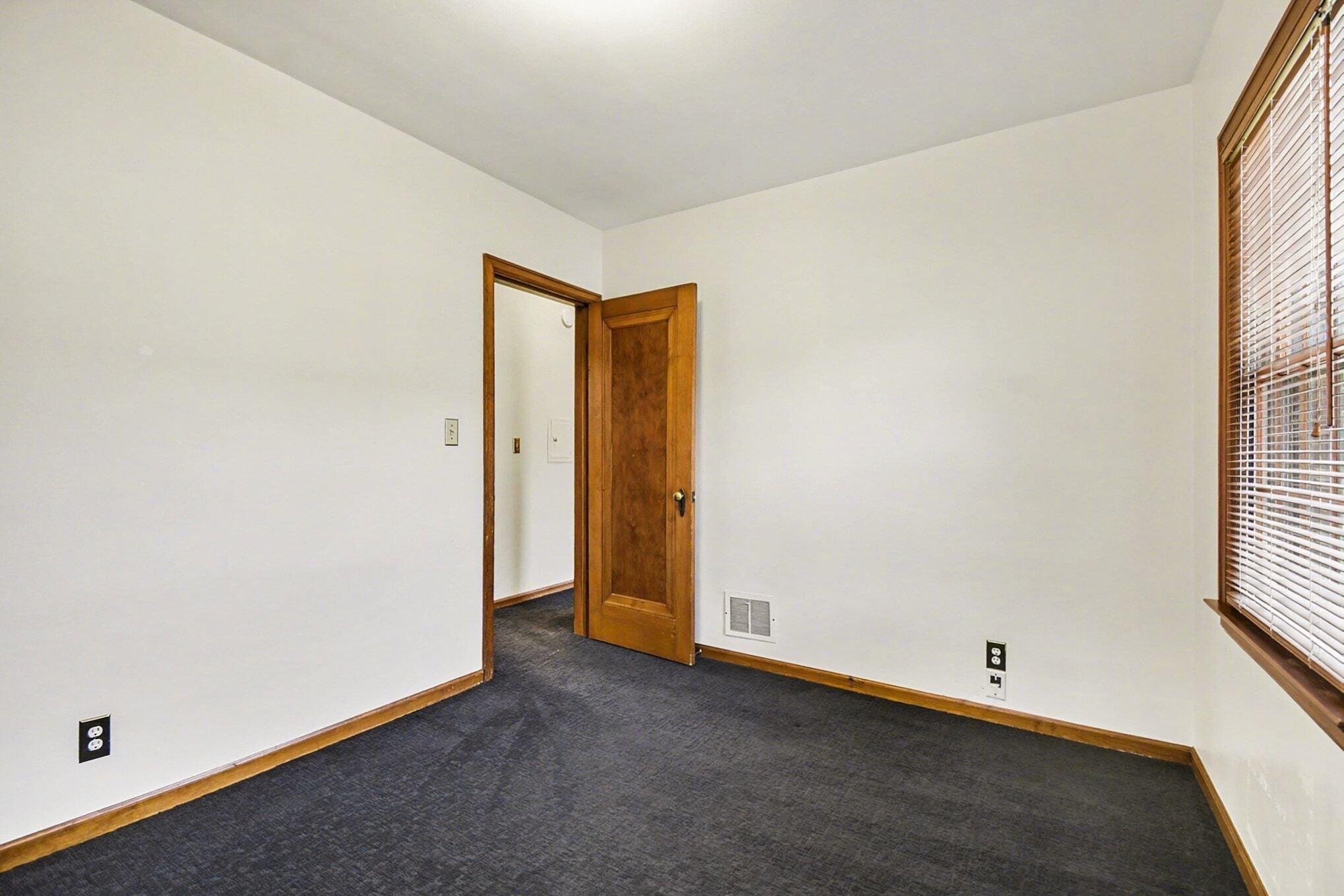 623 E Central Avenue Zeeland MI 49464
