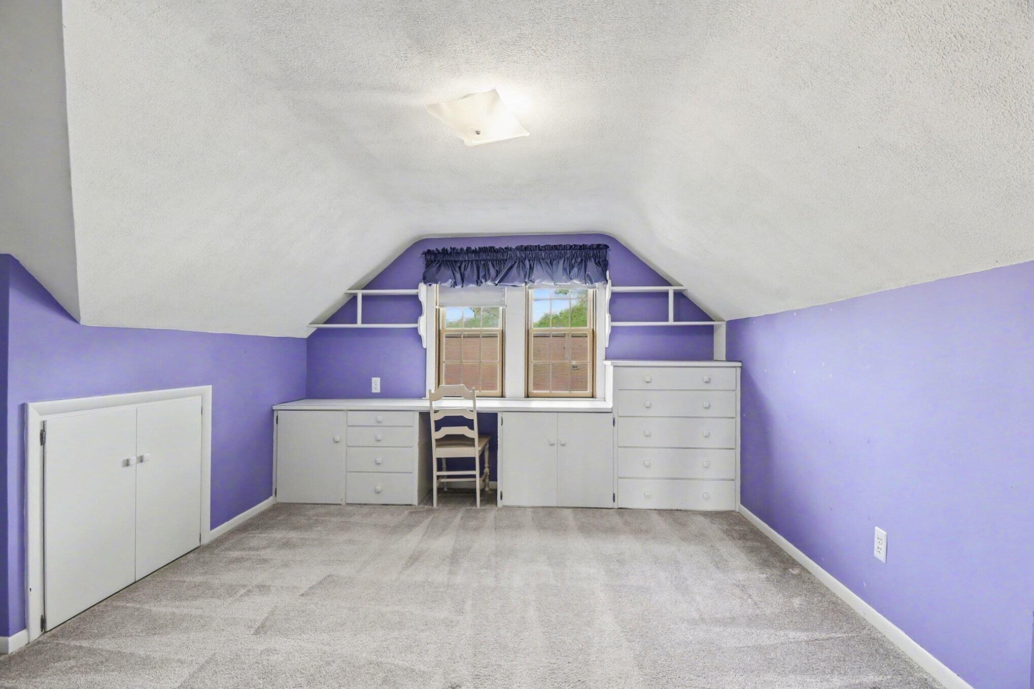 623 E Central Avenue Zeeland MI 49464