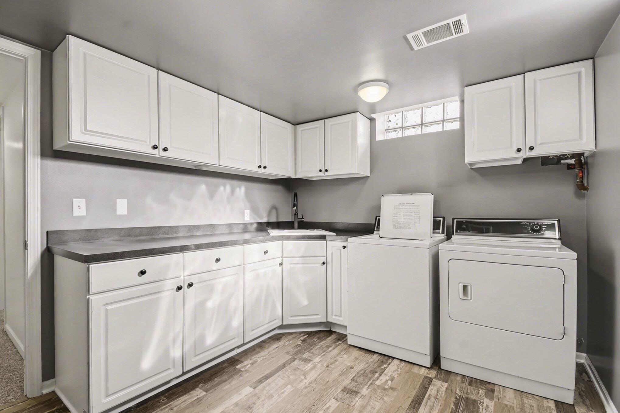 623 E Central Avenue Zeeland MI 49464