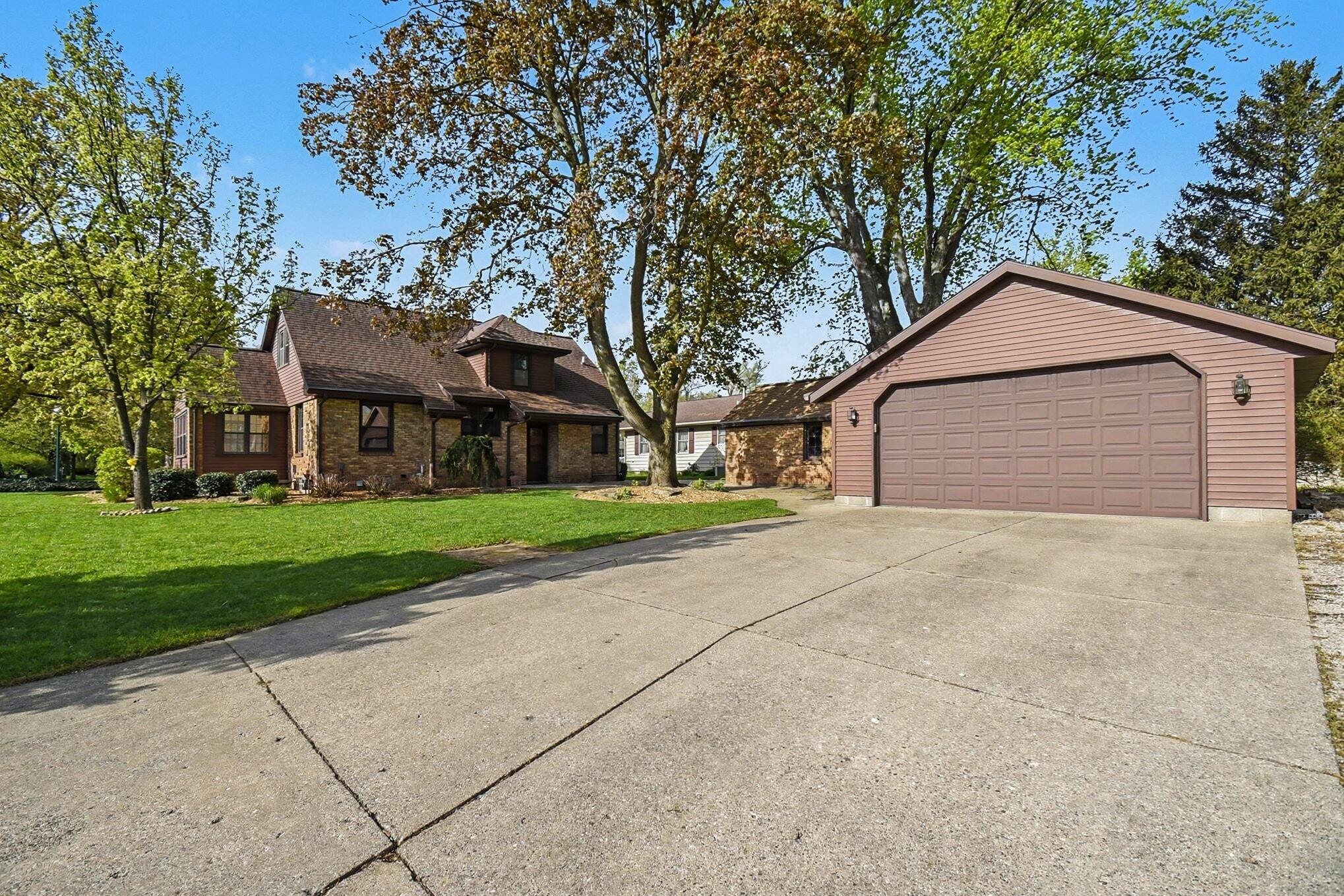 623 E Central Avenue Zeeland MI 49464