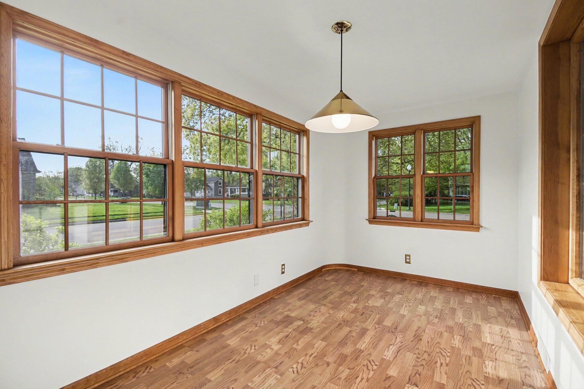 623 E Central Avenue Zeeland MI 49464