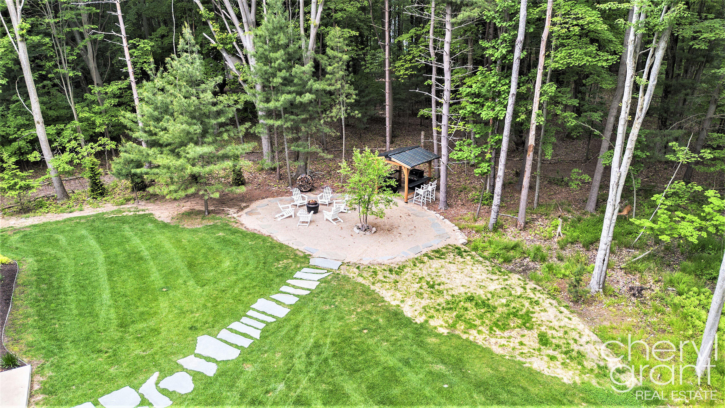 7027 Pebble Lane Fennville MI 49408