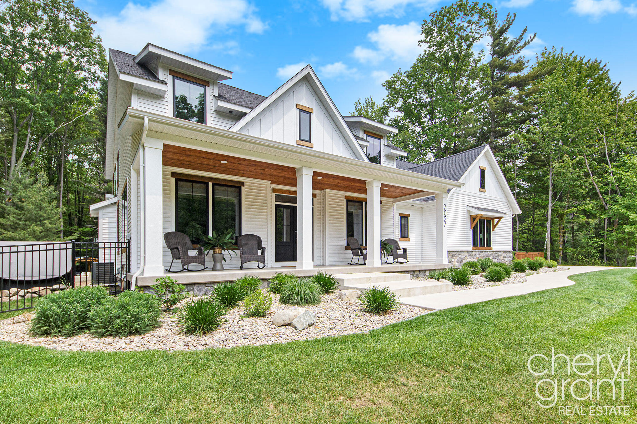 7027 Pebble Lane Fennville MI 49408