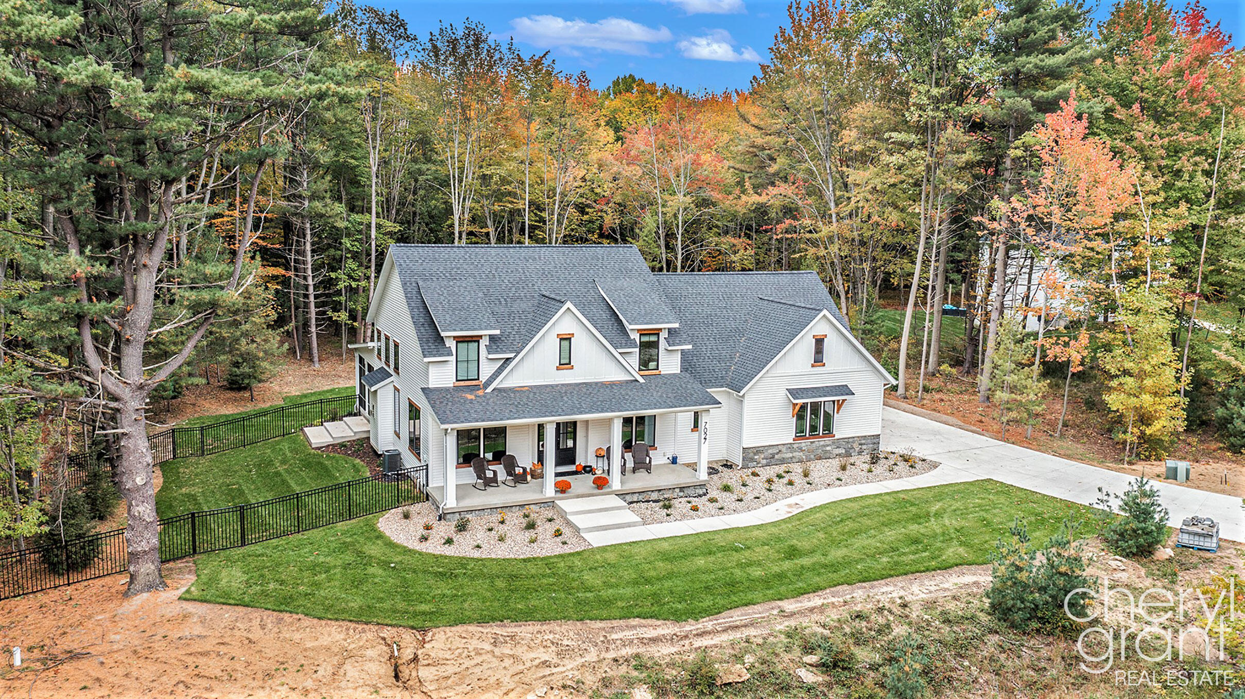 7027 Pebble Lane Fennville MI 49408