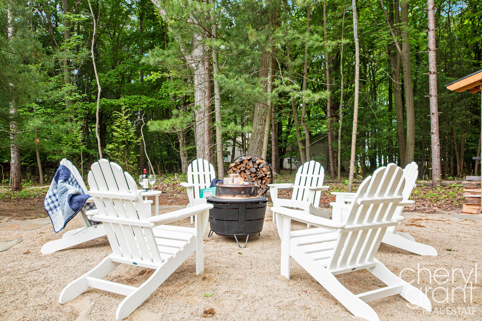 7027 Pebble Lane Fennville MI 49408