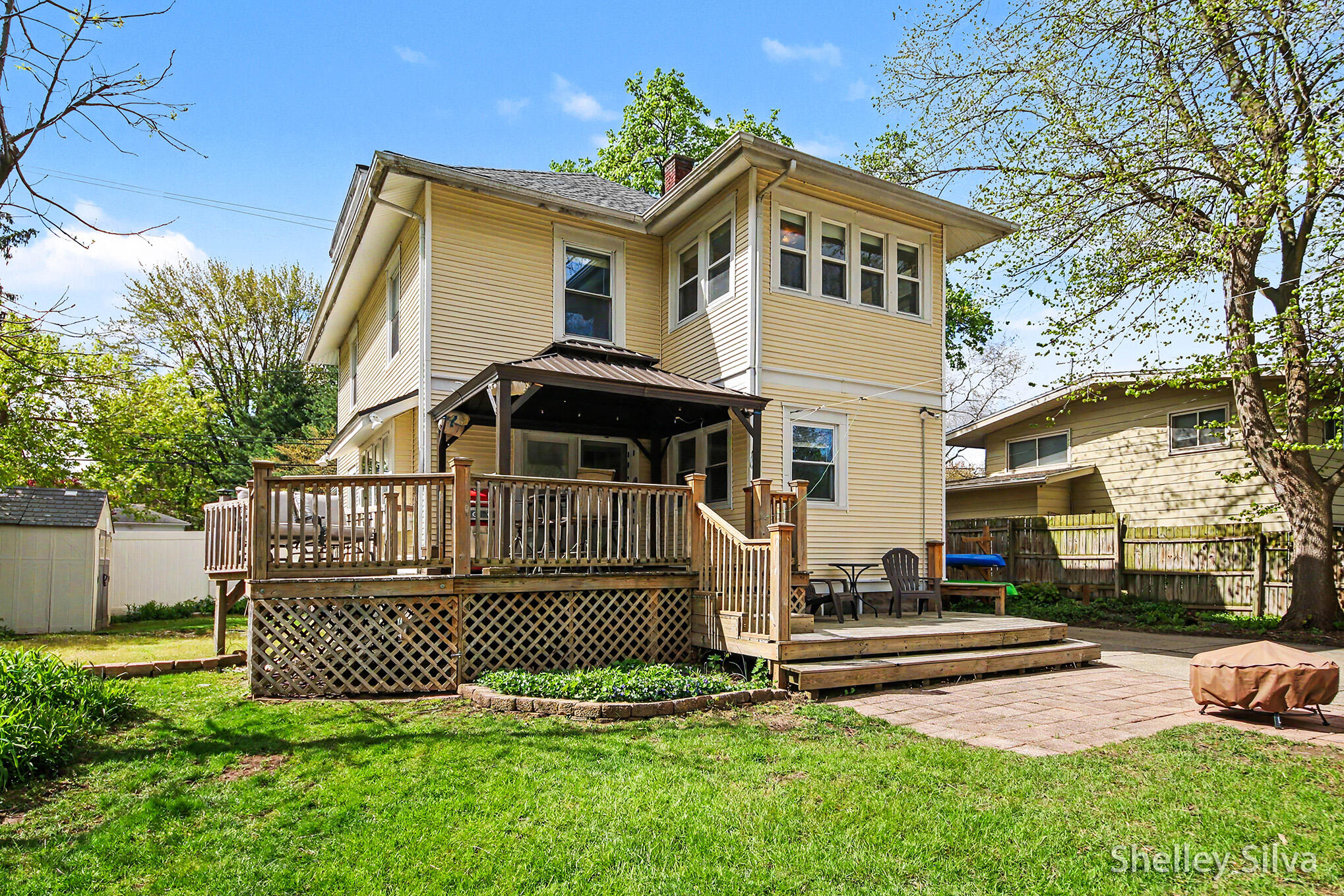 2217 Boston Street SE East Grand Rapids MI 49506