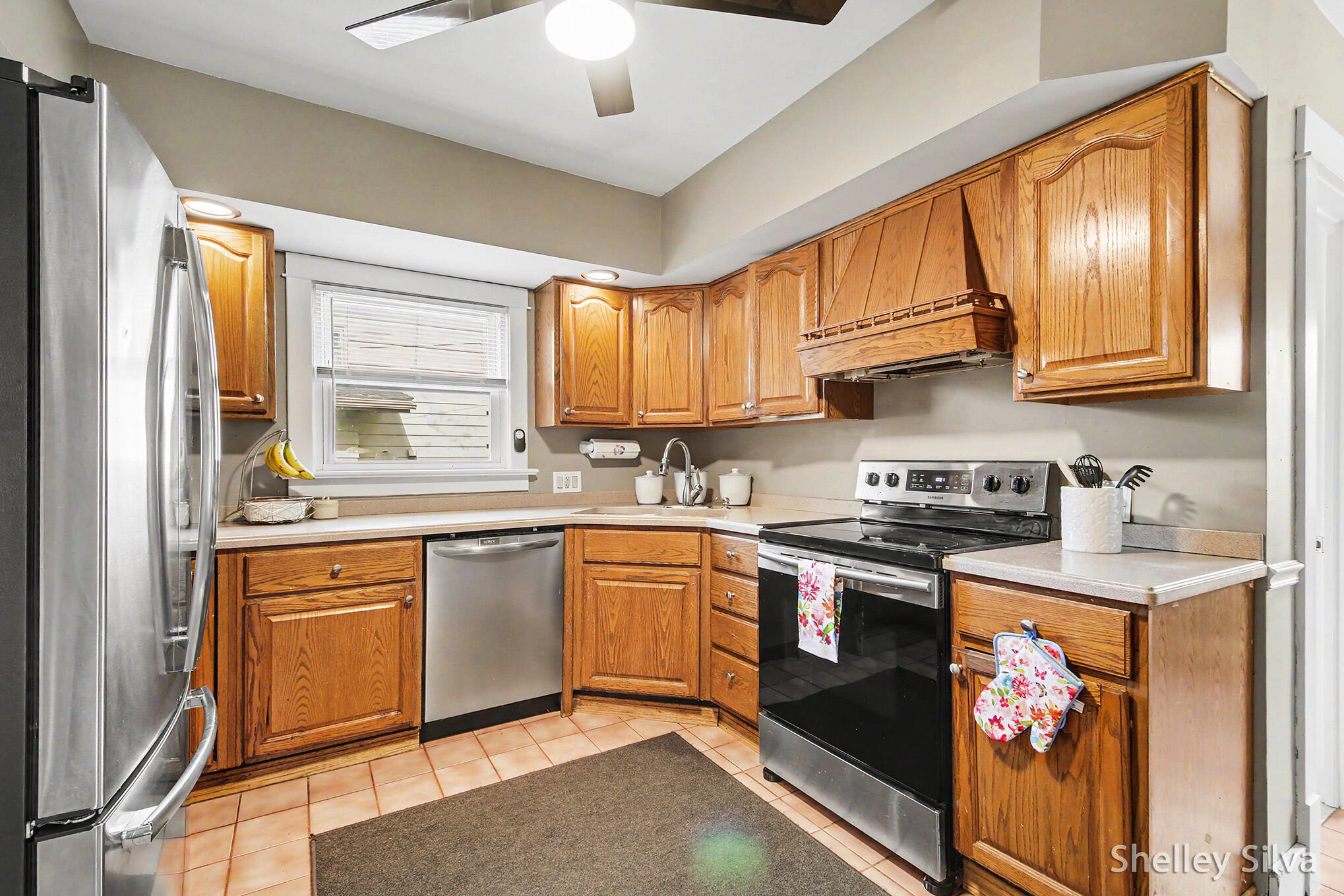 2217 Boston Street SE East Grand Rapids MI 49506