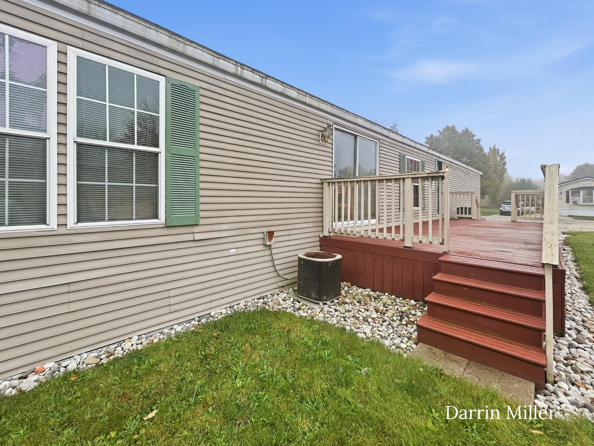 94 Maple Court Muskegon MI 49445