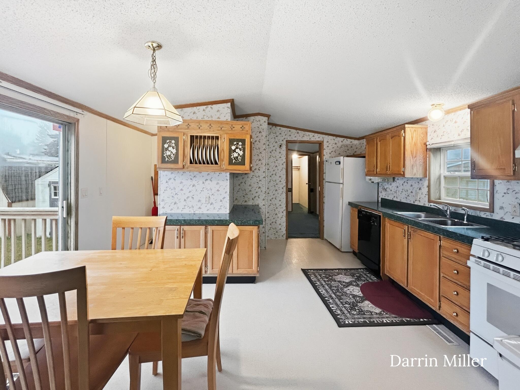 94 Maple Court Muskegon MI 49445