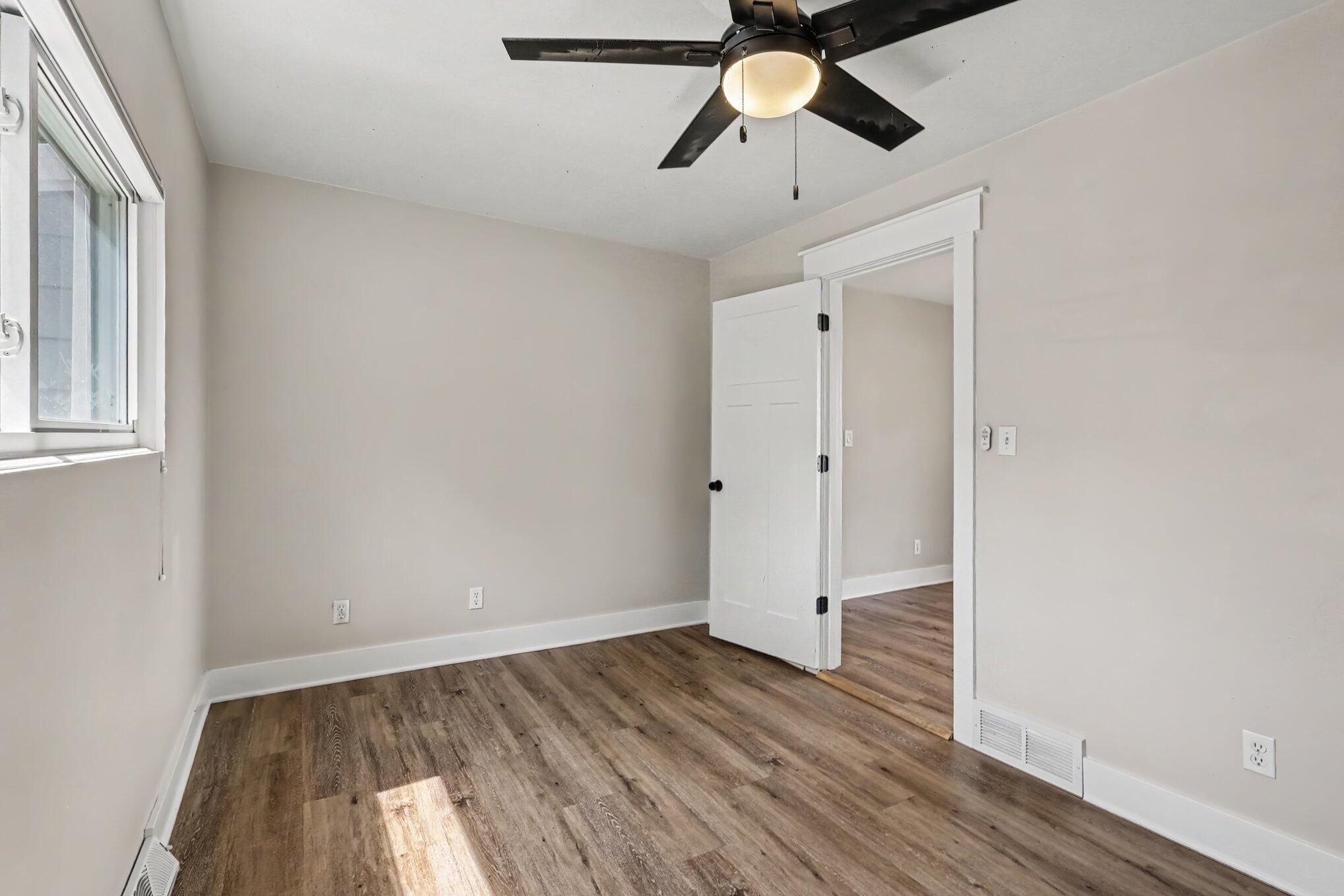 2067 Addison Street Muskegon MI 49441