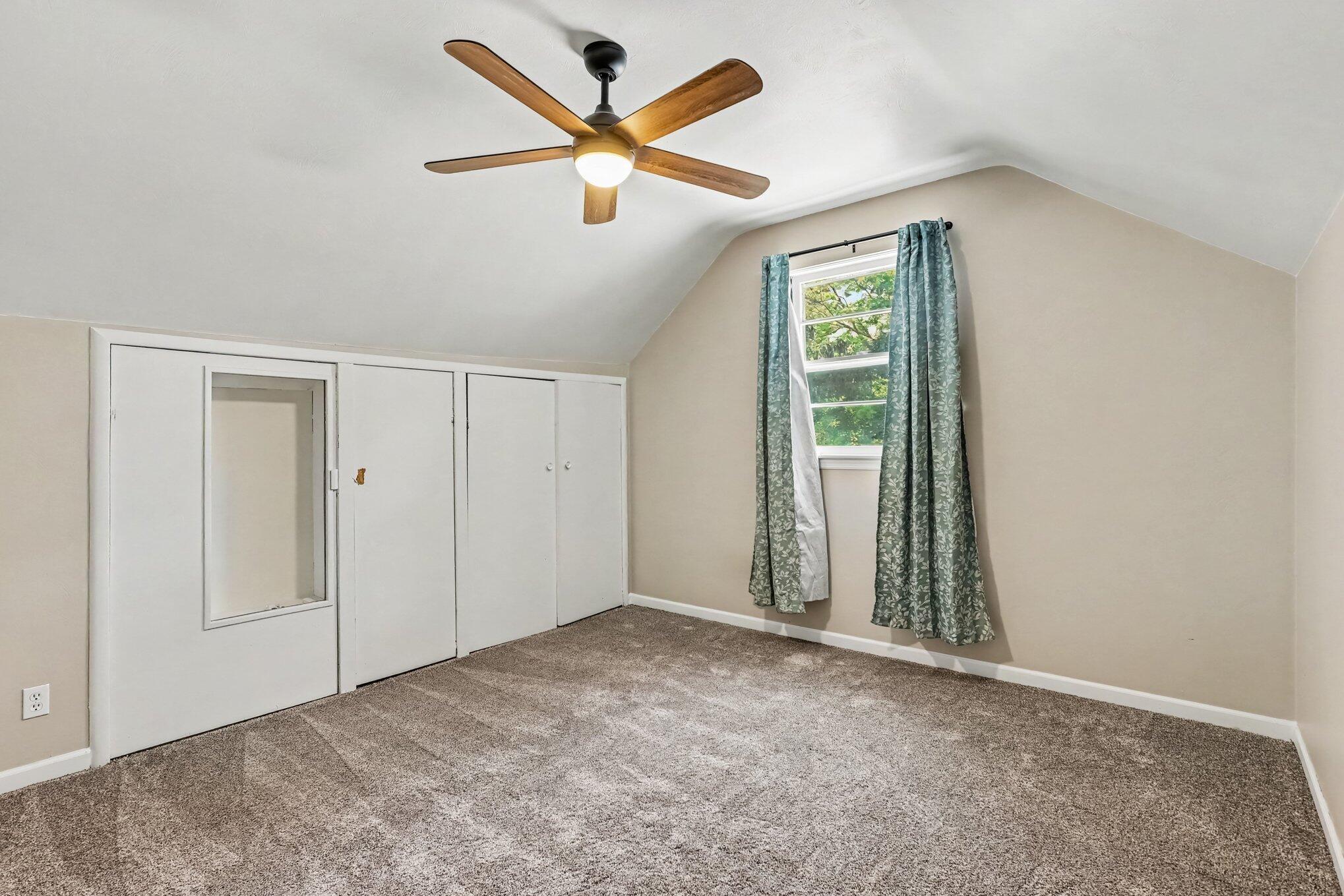 2067 Addison Street Muskegon MI 49441