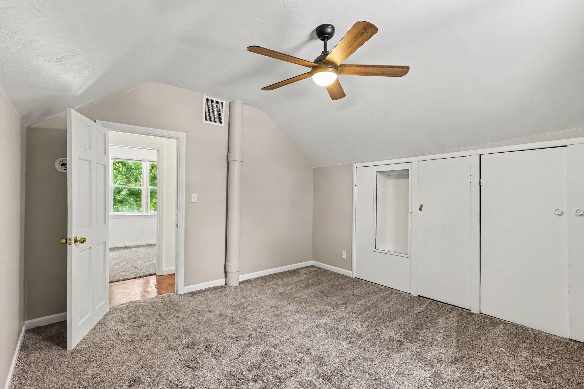 2067 Addison Street Muskegon MI 49441
