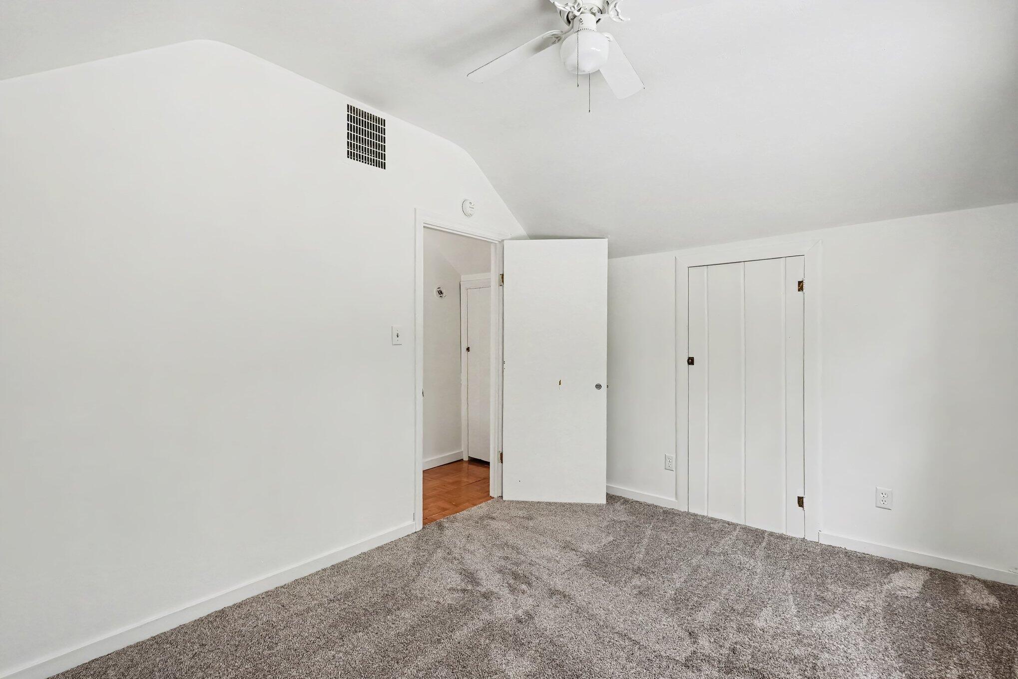 2067 Addison Street Muskegon MI 49441