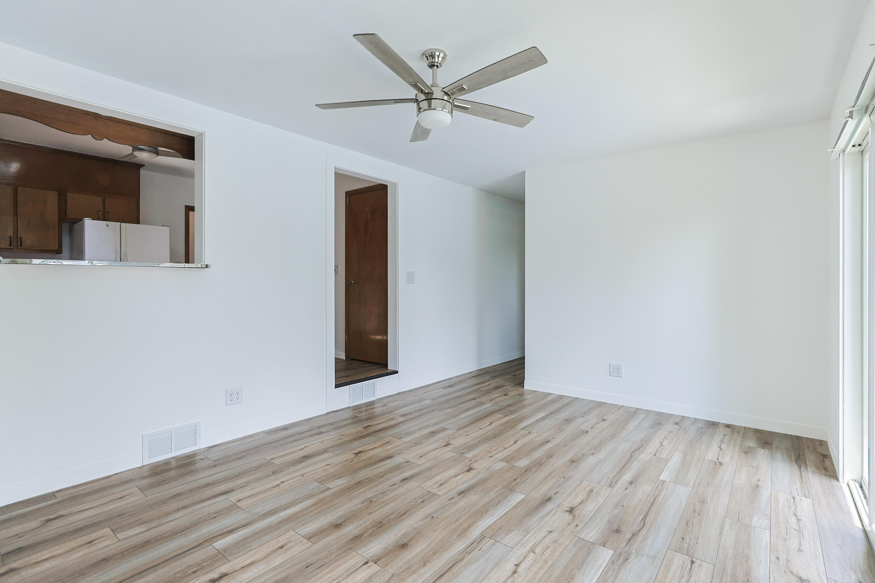27201 Stuart Street Edwardsburg MI 49112