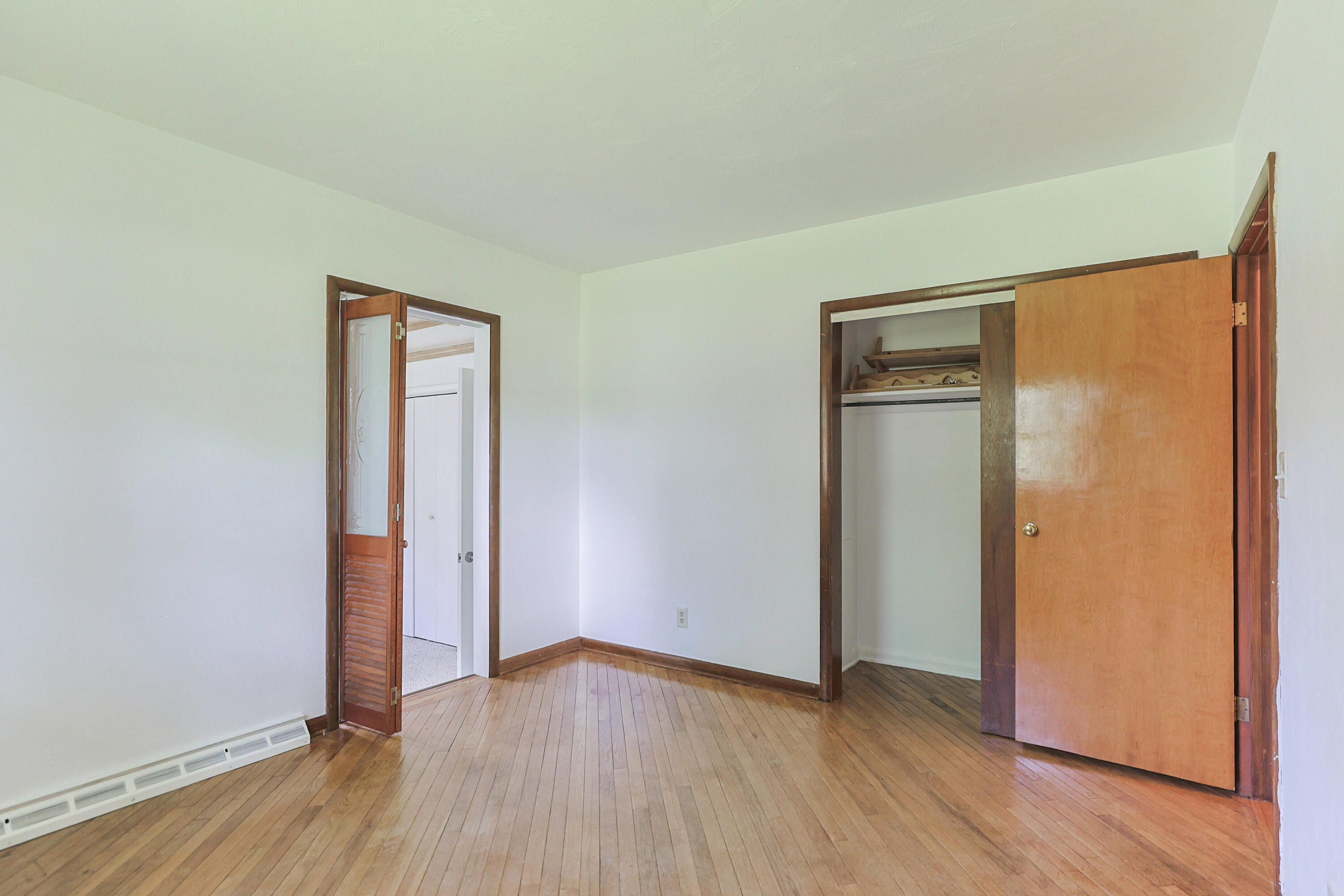 27201 Stuart Street Edwardsburg MI 49112