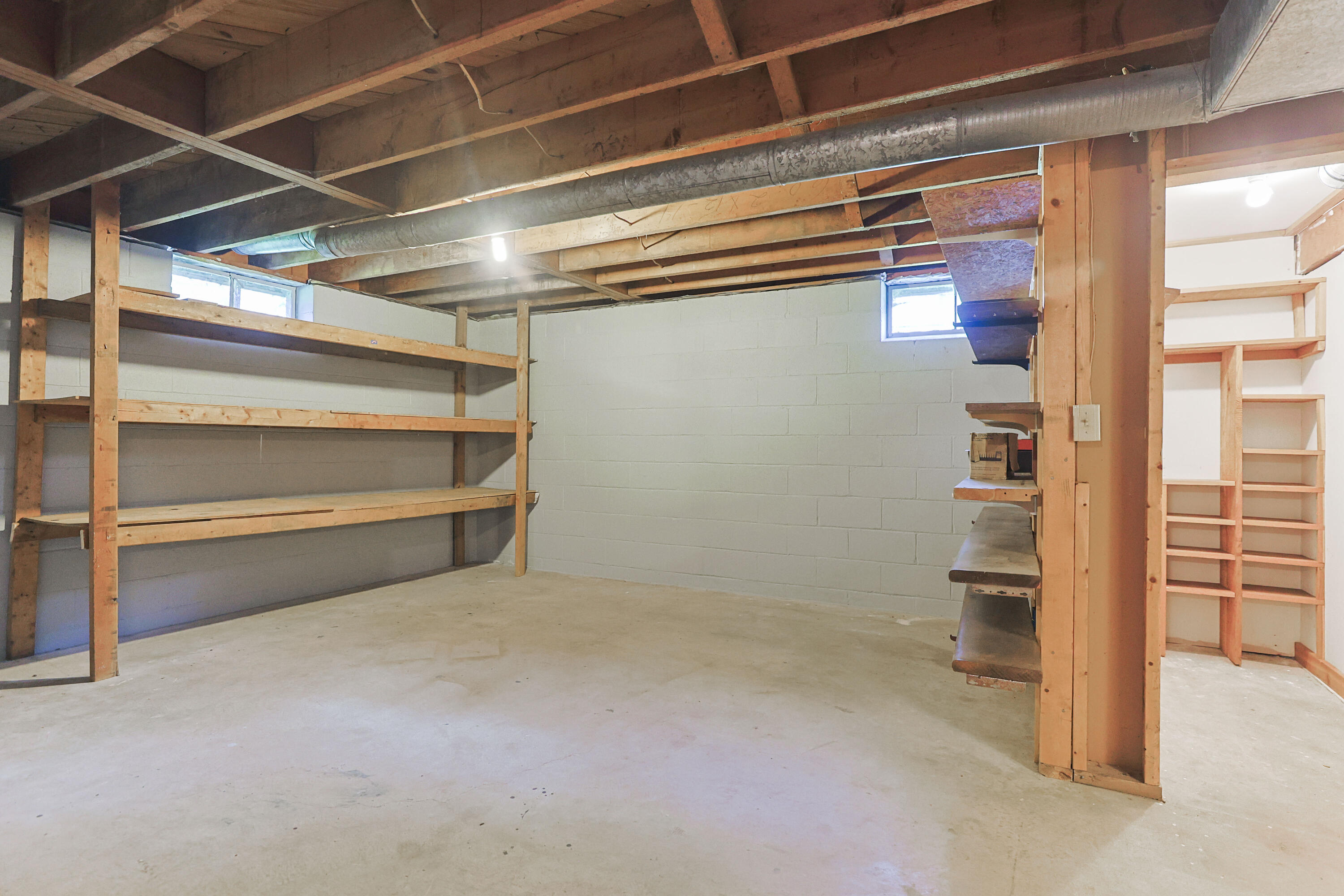 27201 Stuart Street Edwardsburg MI 49112