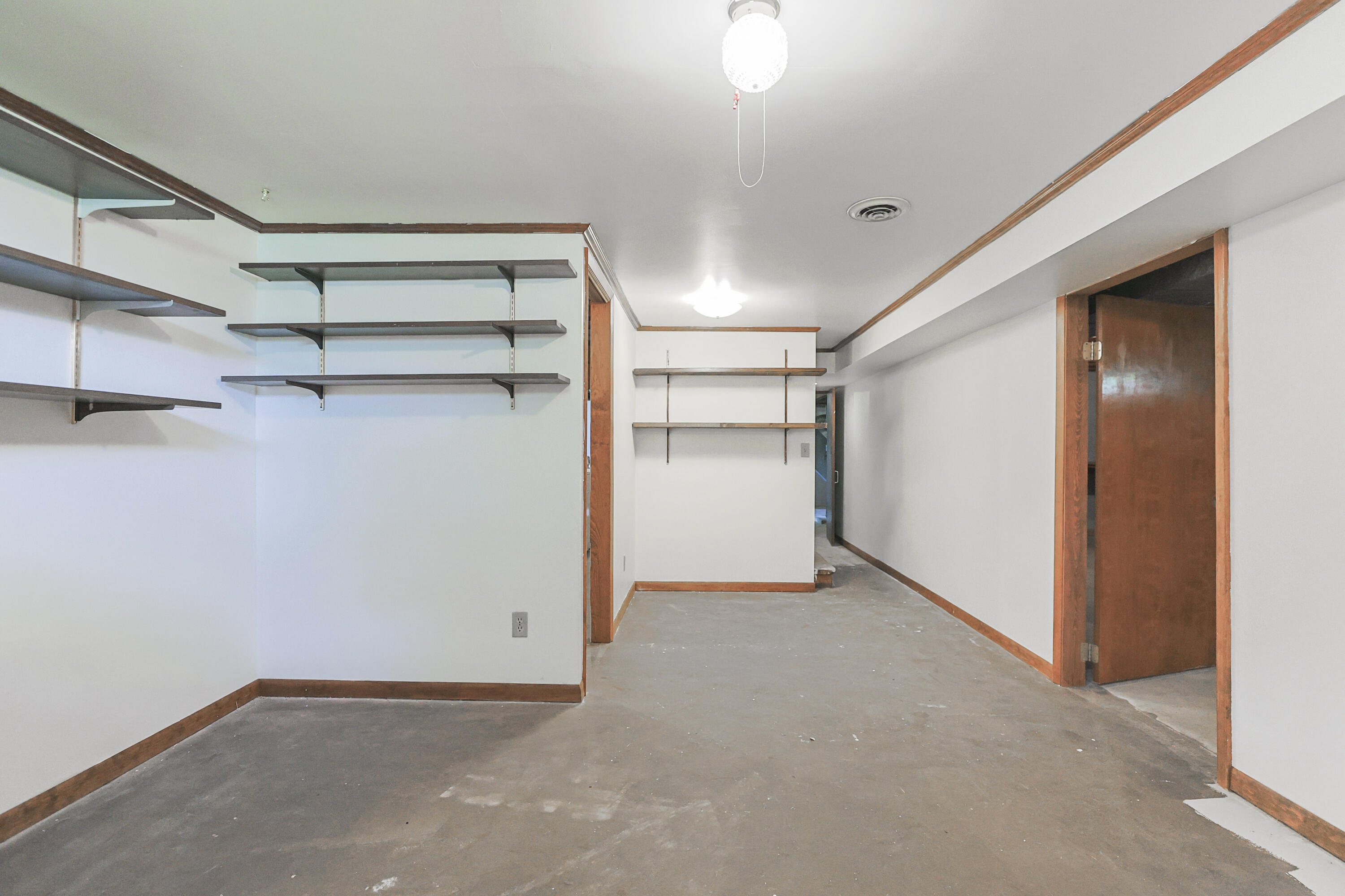 27201 Stuart Street Edwardsburg MI 49112