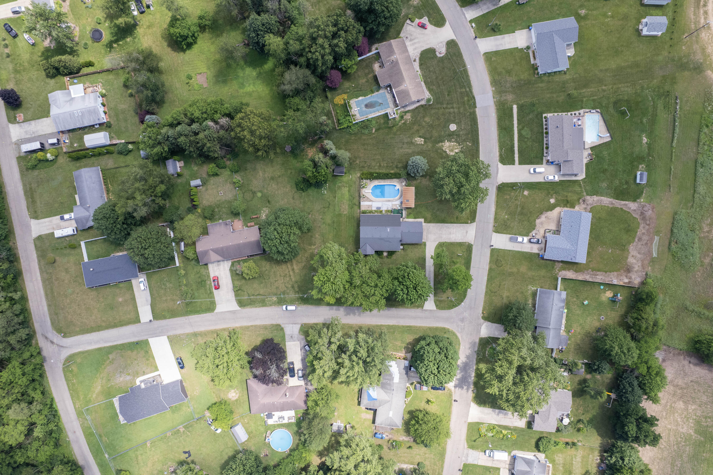 27201 Stuart Street Edwardsburg MI 49112