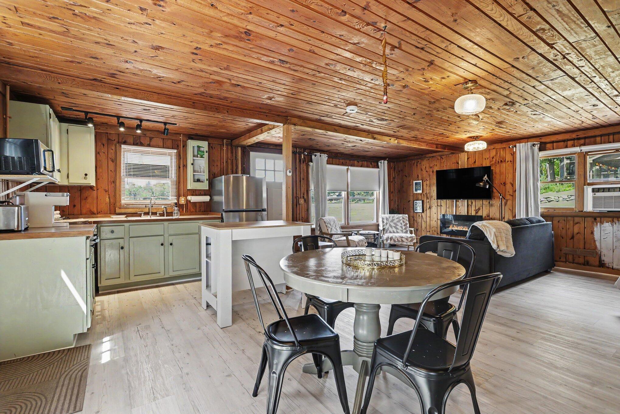 67560 95th Avenue Dowagiac MI 49047