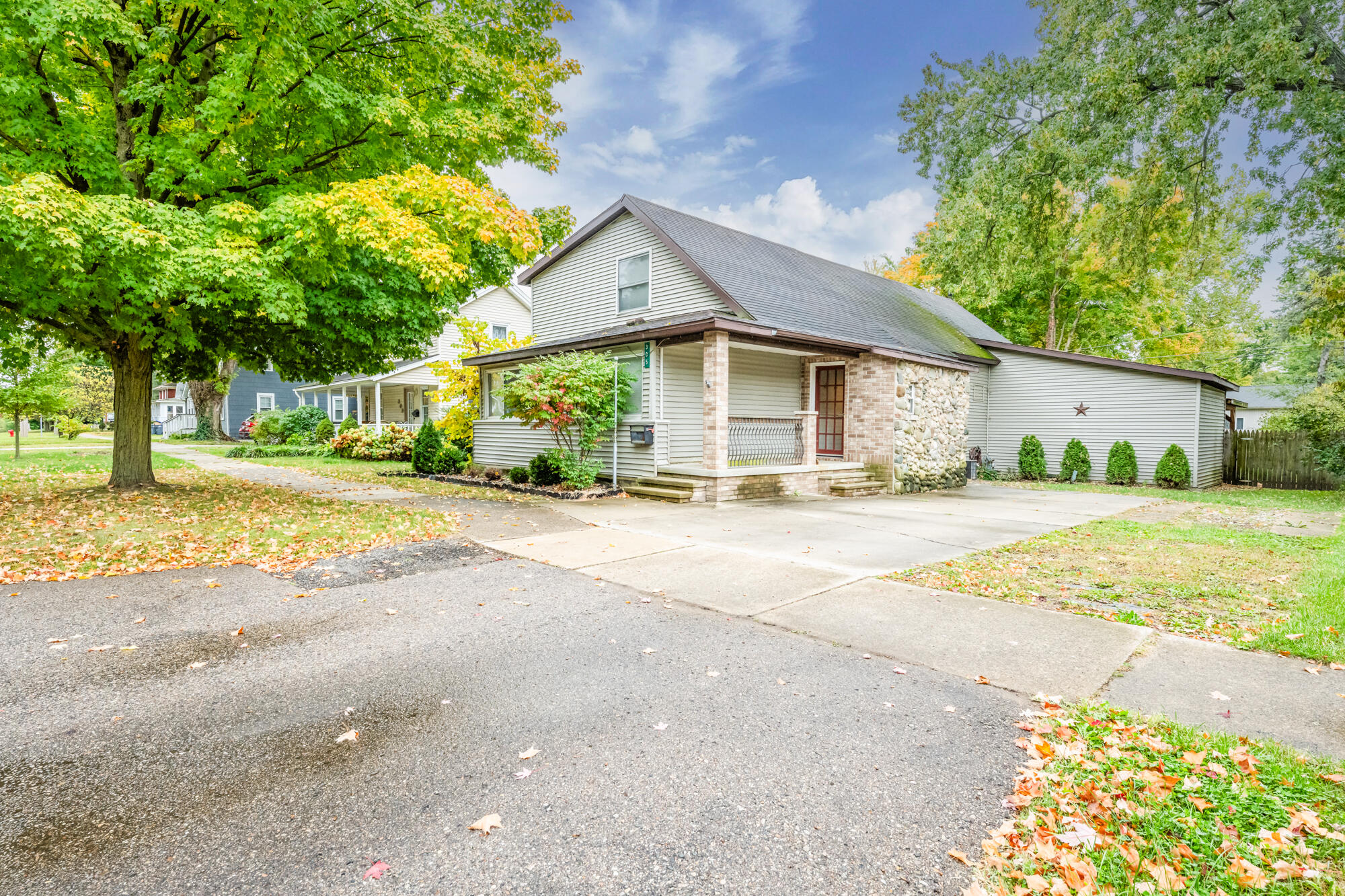 305 S Main Street Berrien Springs MI 49103