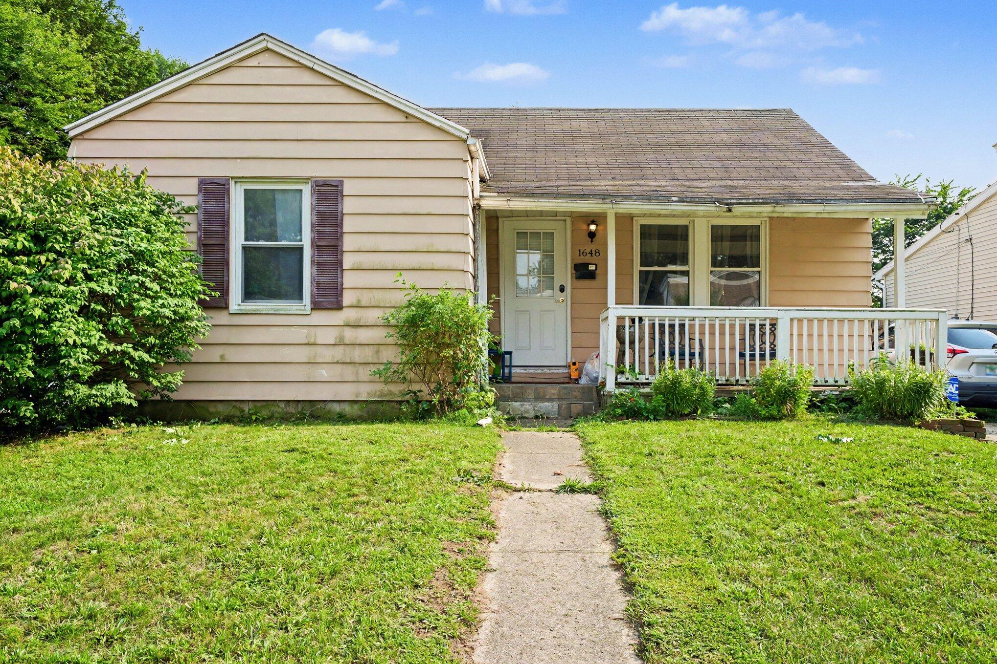 1648 Cass Street Niles MI 49120