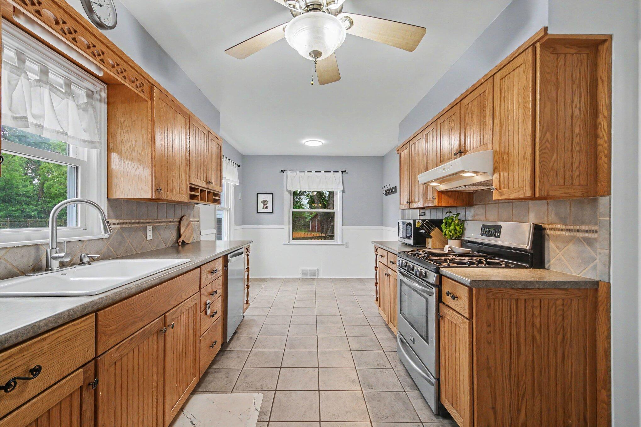 1263 Benning Avenue NW Grand Rapids MI 49504