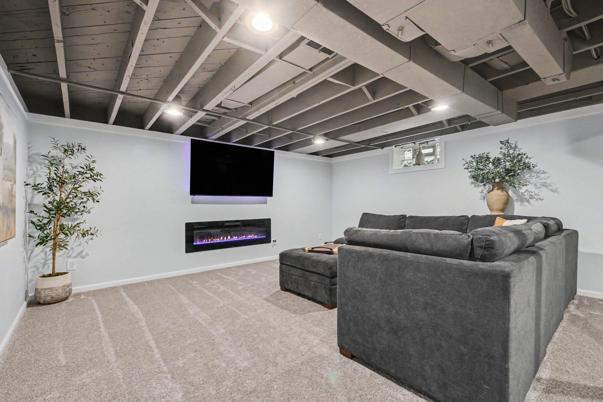 1263 Benning Avenue NW Grand Rapids MI 49504
