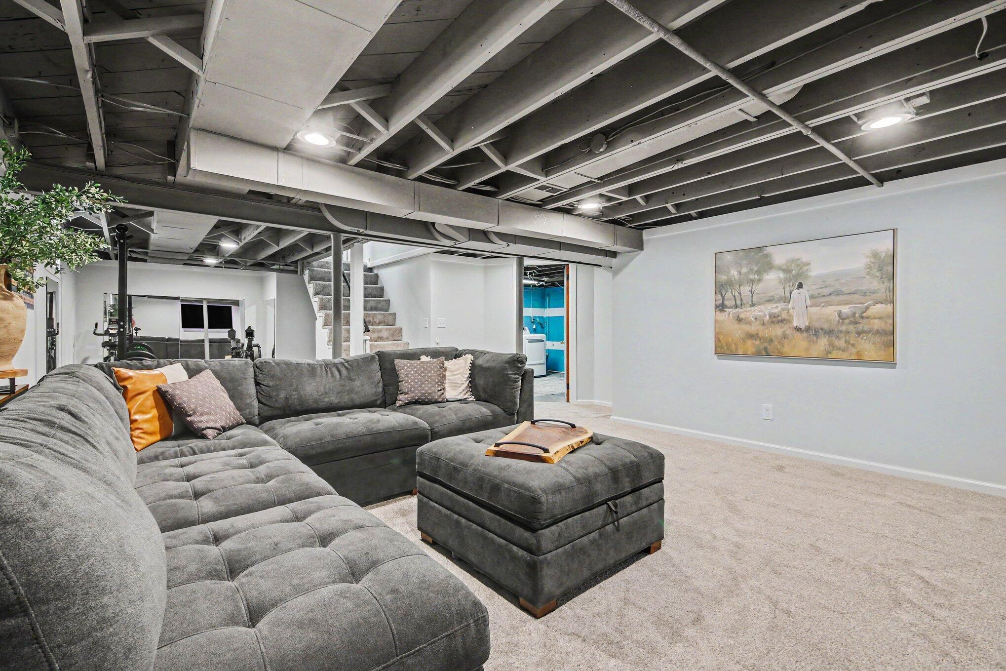 1263 Benning Avenue NW Grand Rapids MI 49504