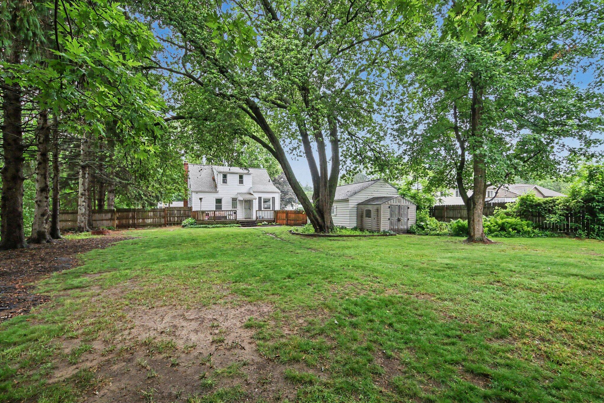 1263 Benning Avenue NW Grand Rapids MI 49504