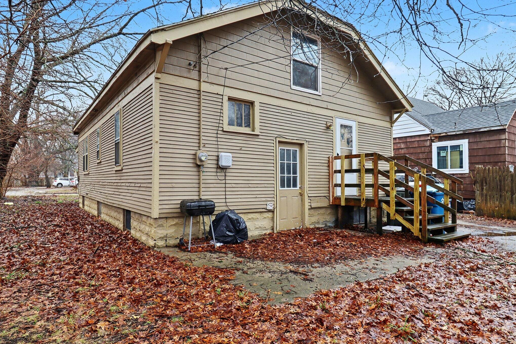 570 E Dale Avenue Muskegon MI 49442