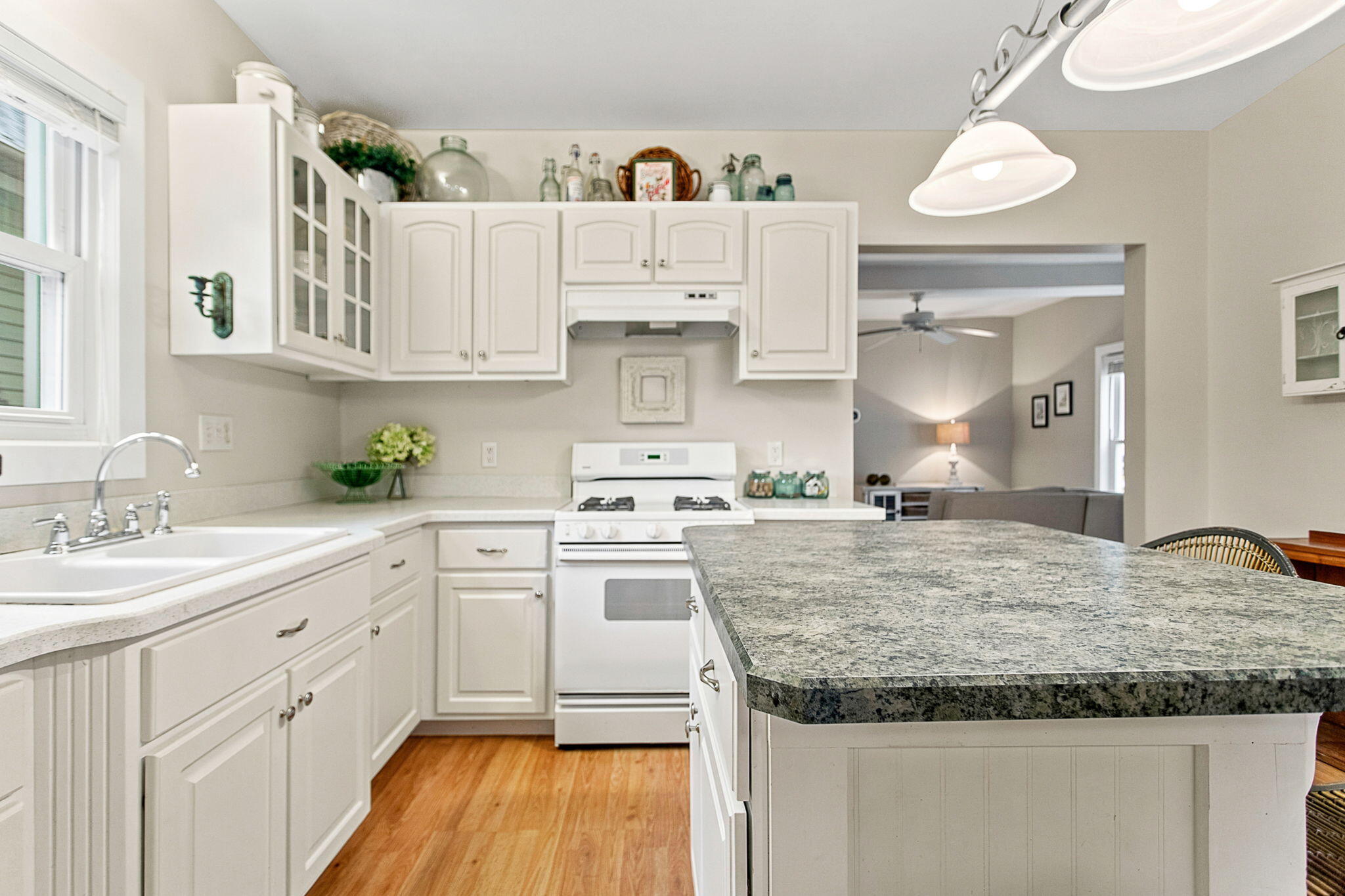 862 Saint Joseph Street South Haven MI 49090