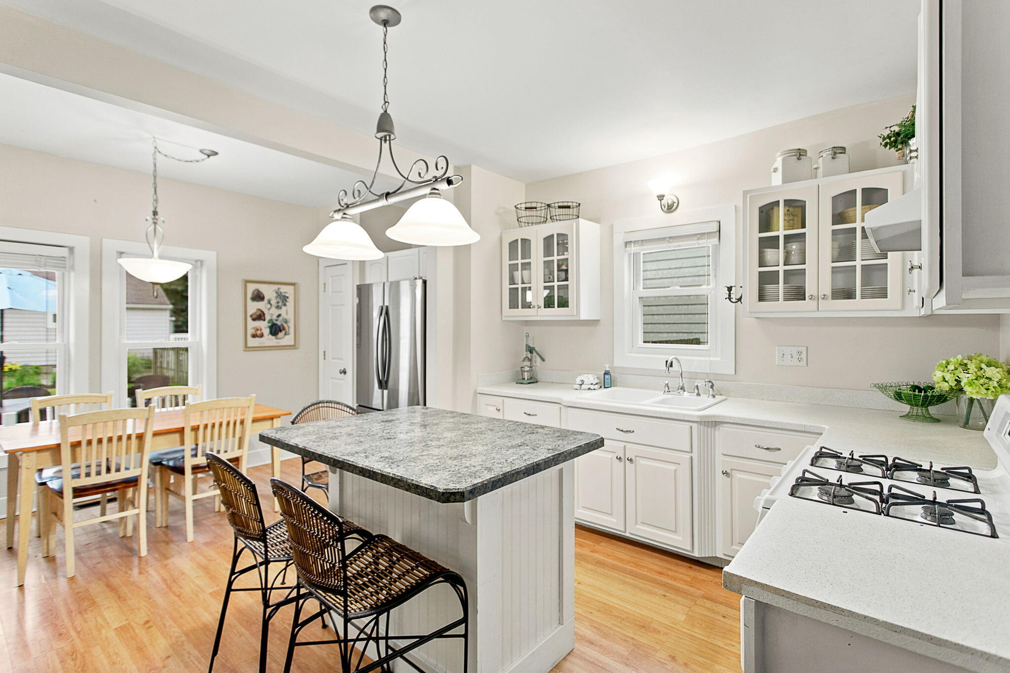 862 Saint Joseph Street South Haven MI 49090