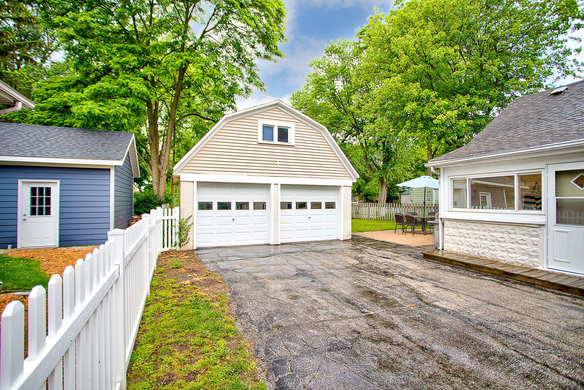 862 Saint Joseph Street South Haven MI 49090