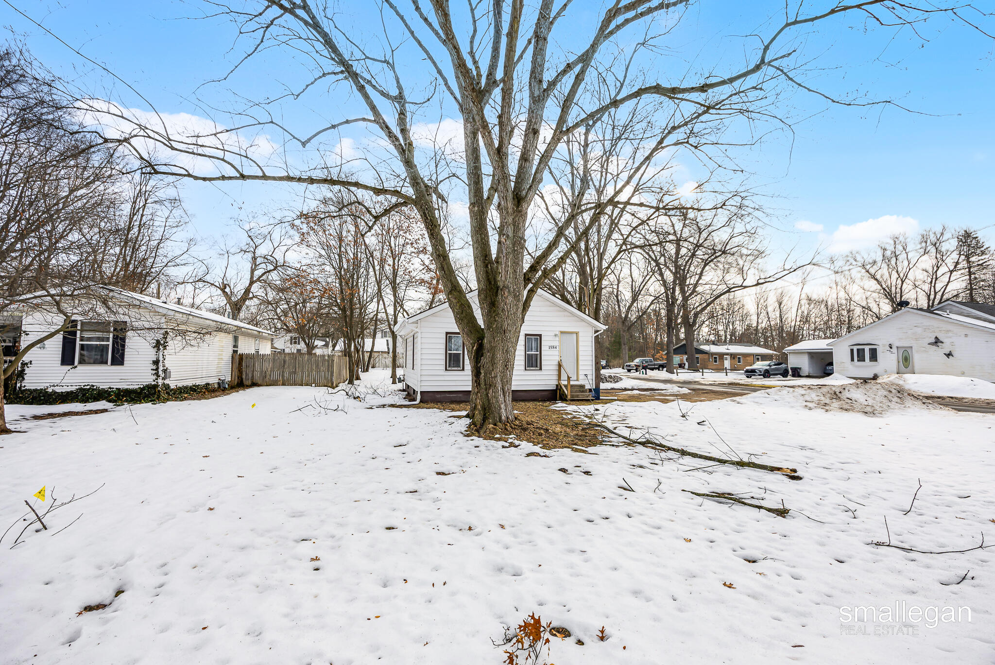1584 Carlton Street Muskegon MI 49442