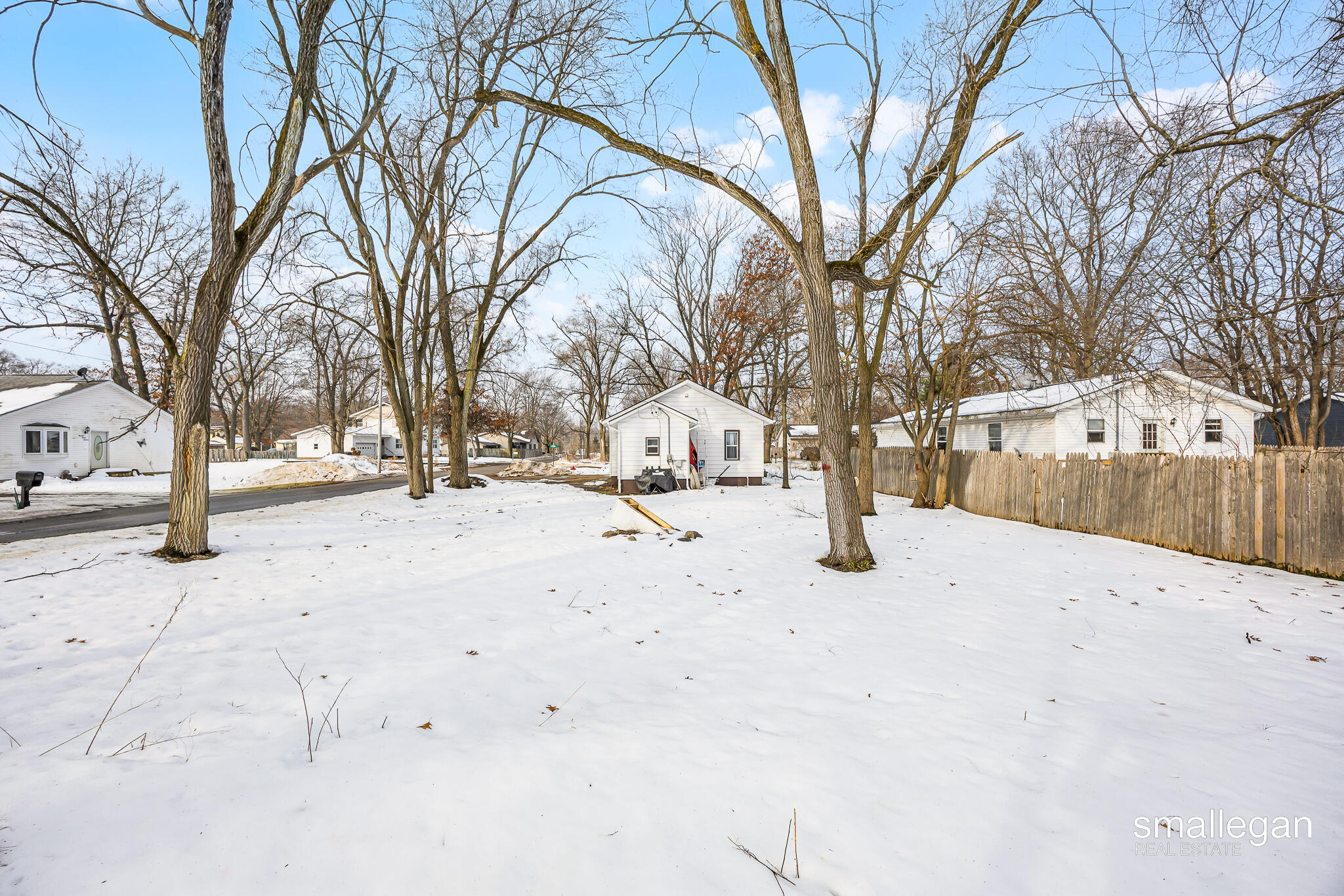 1584 Carlton Street Muskegon MI 49442