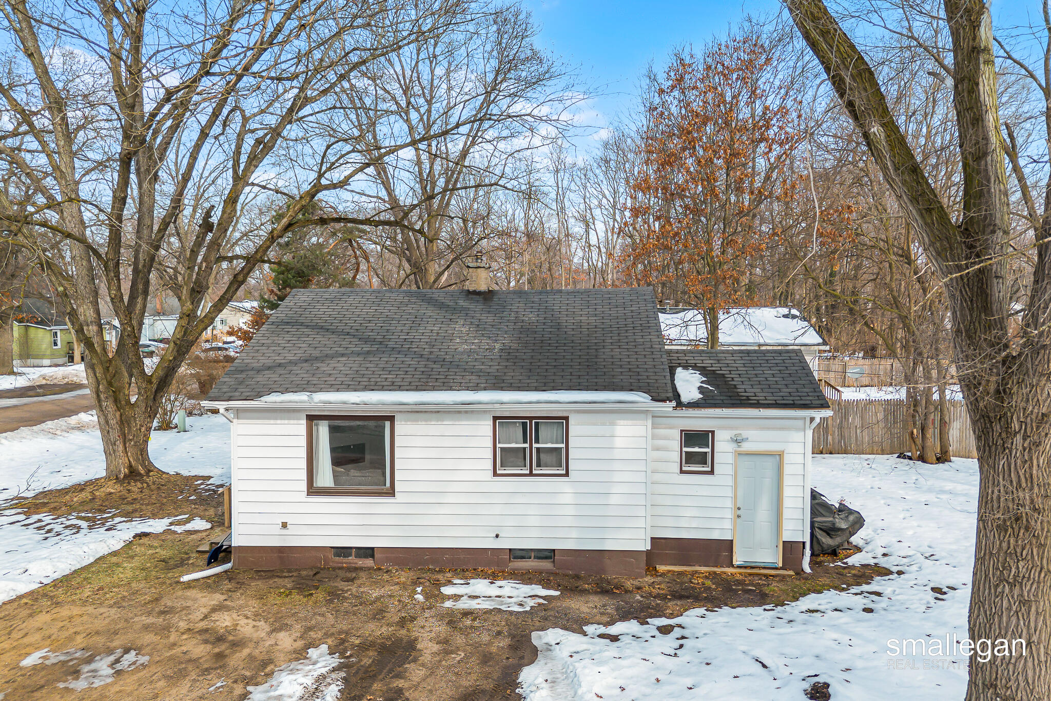 1584 Carlton Street Muskegon MI 49442
