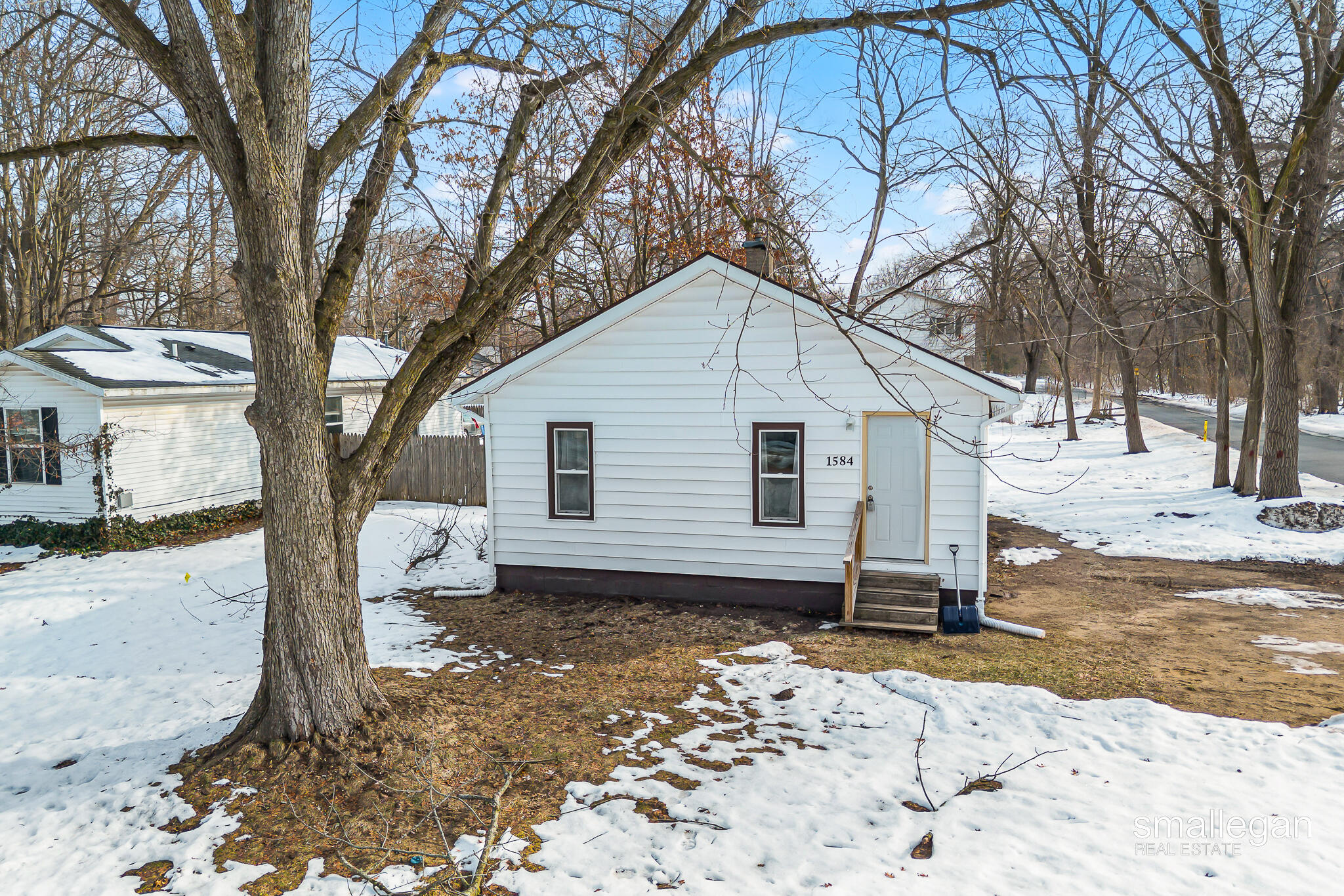 1584 Carlton Street Muskegon MI 49442