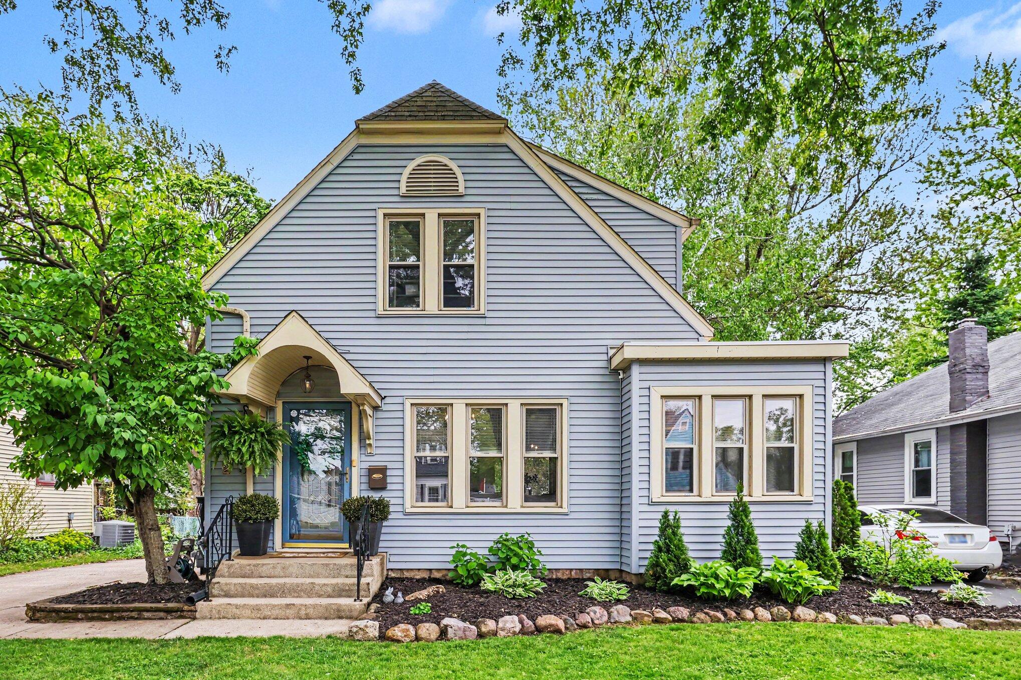 231 Garland Street Kalamazoo MI 49001