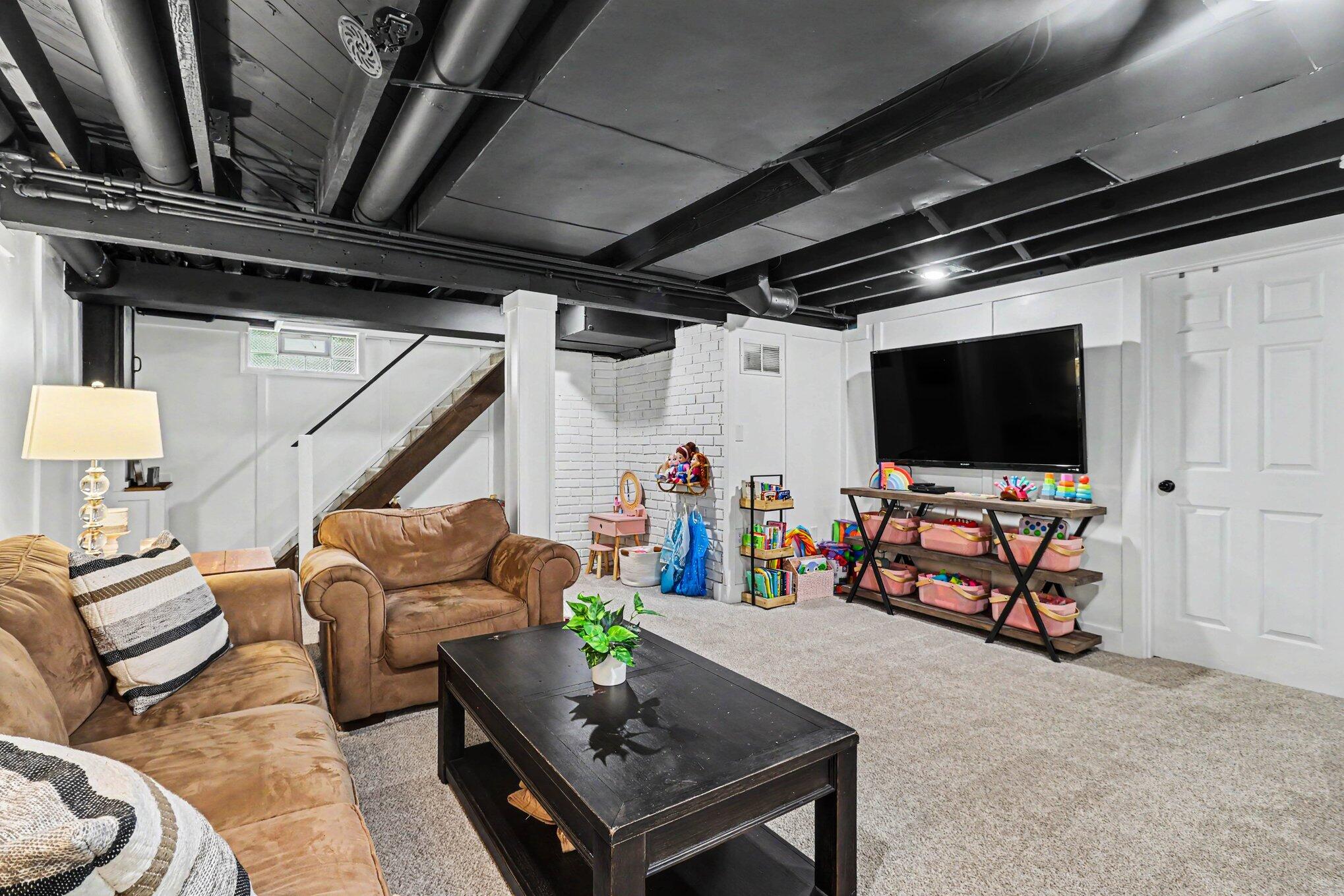 231 Garland Street Kalamazoo MI 49001