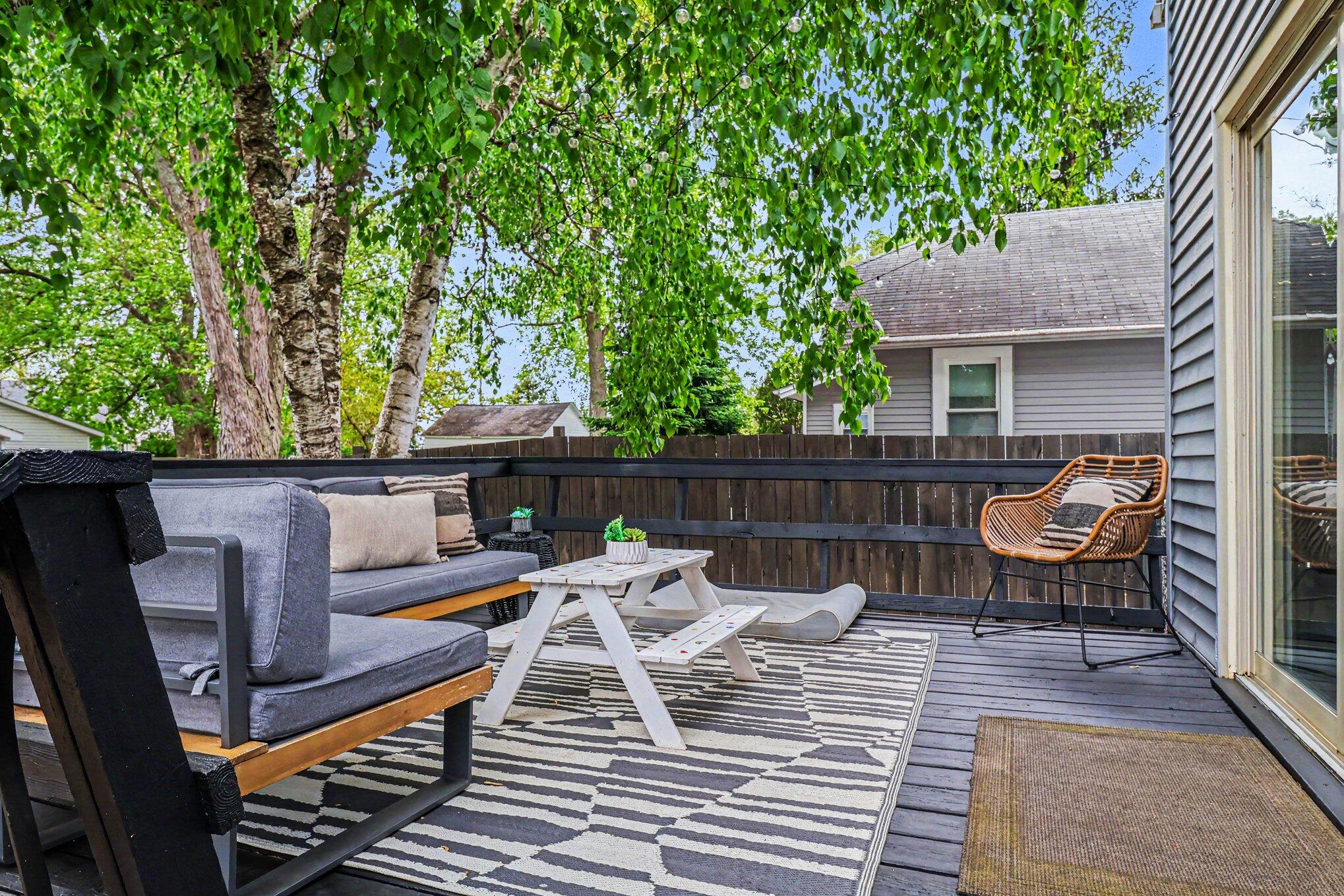 231 Garland Street Kalamazoo MI 49001