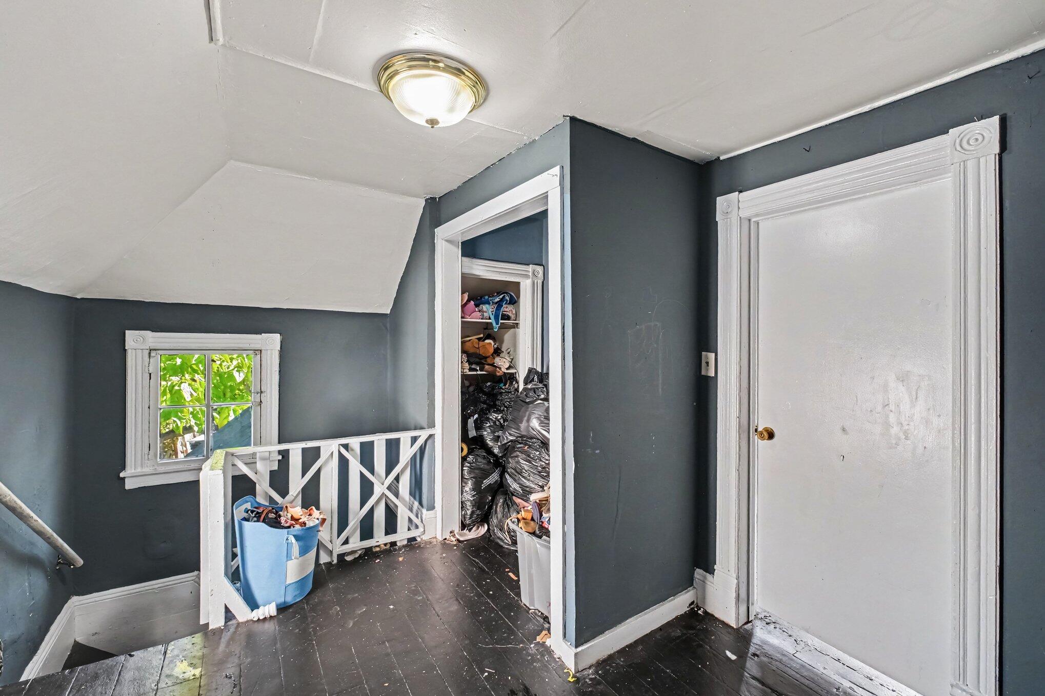 844 Lafayette Avenue NE Grand Rapids MI 49503