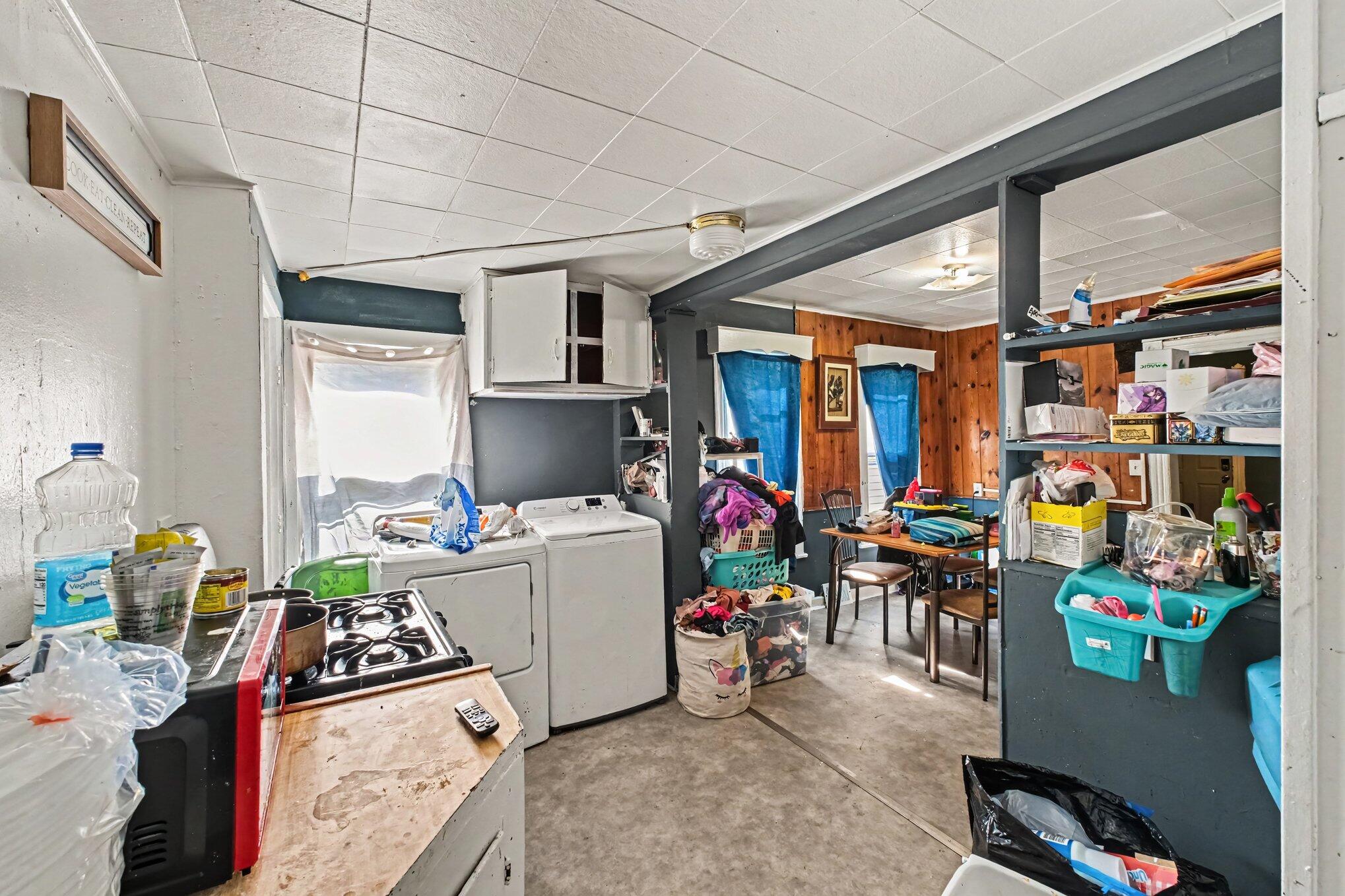 844 Lafayette Avenue NE Grand Rapids MI 49503