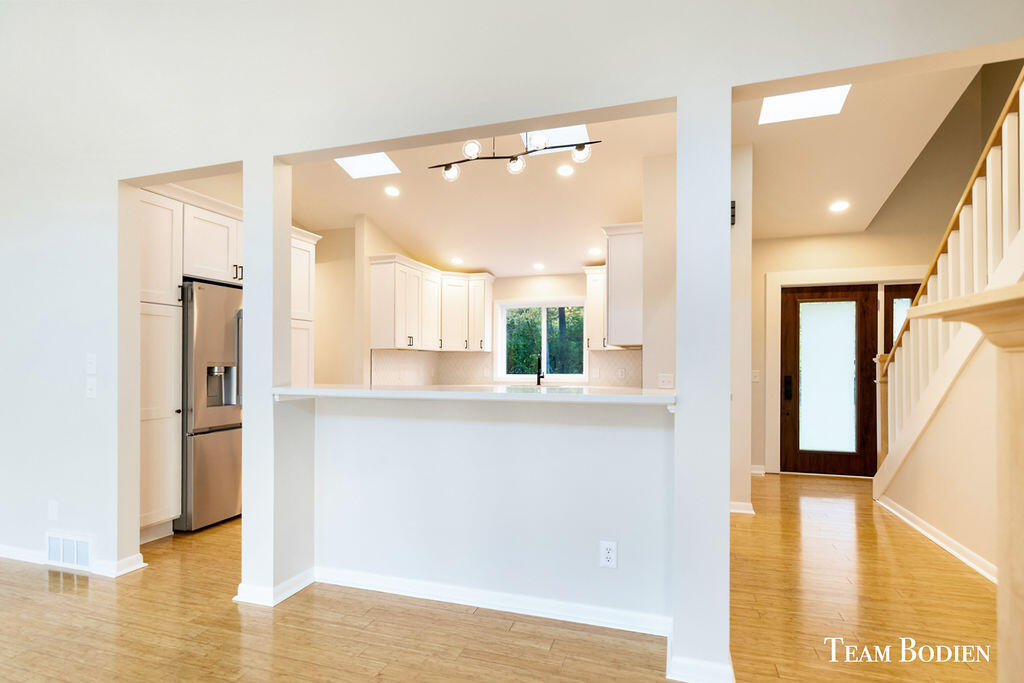 3442 Cascade Road SE Grand Rapids MI 49546