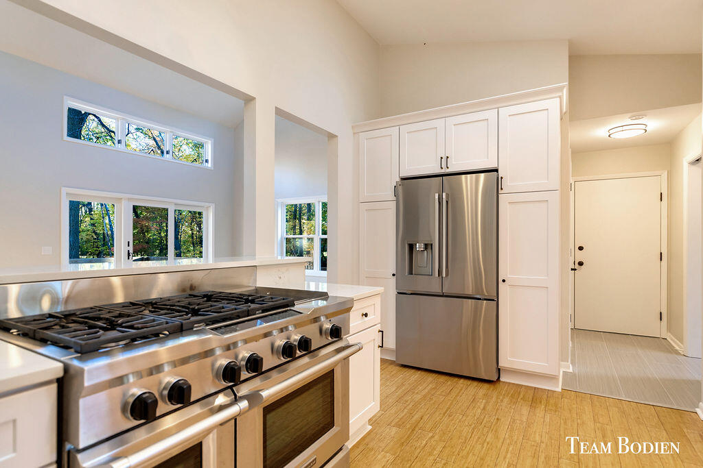 3442 Cascade Road SE Grand Rapids MI 49546