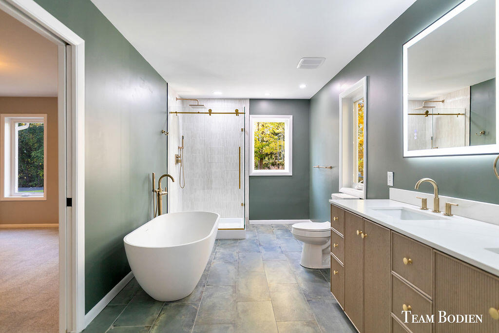 3442 Cascade Road SE Grand Rapids MI 49546